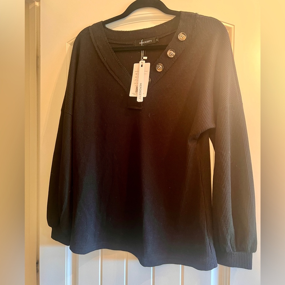 MEROKEETY Black Waffle Knit Button Neck Pullover Medium NWT